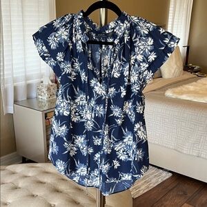 Polo by Ralph Lauren Women's Blue and White Floral Blouse